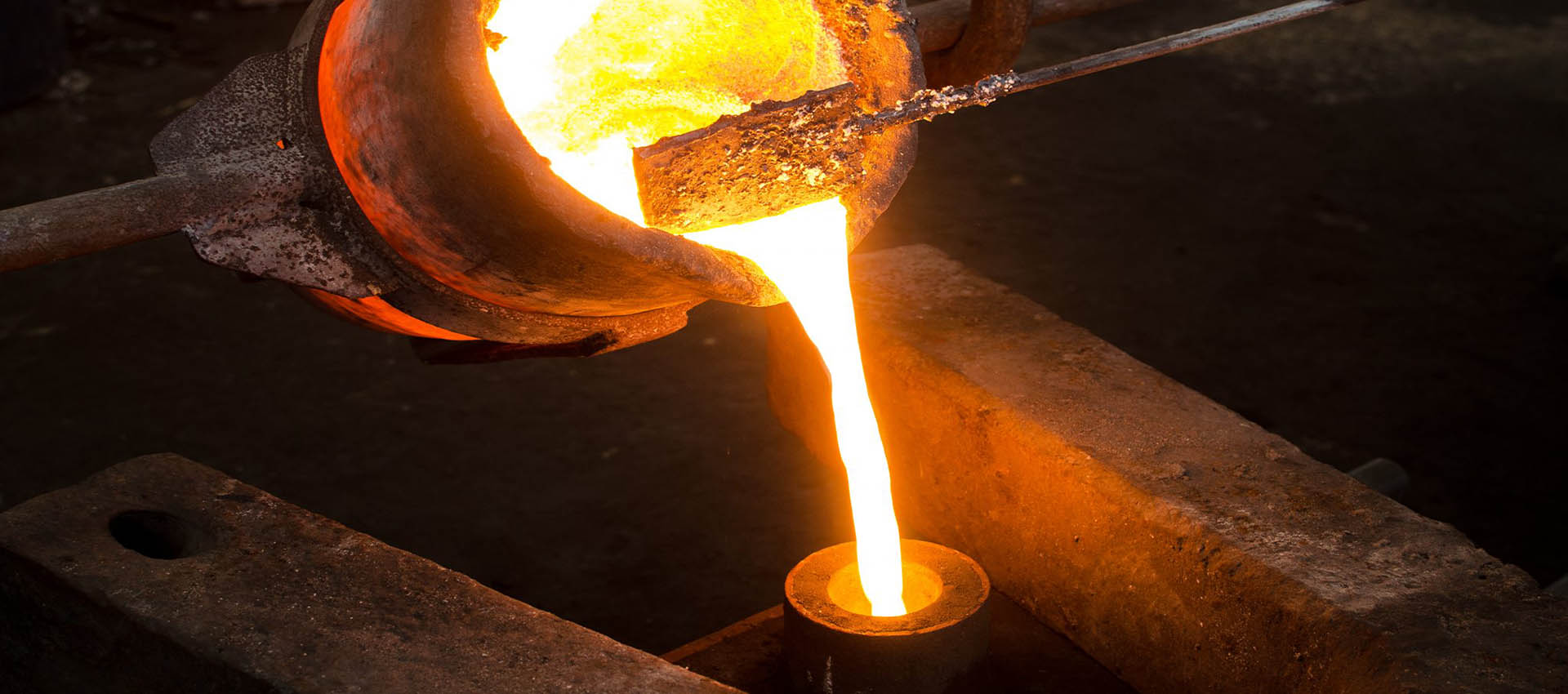 Demir Çelik Tesisleri